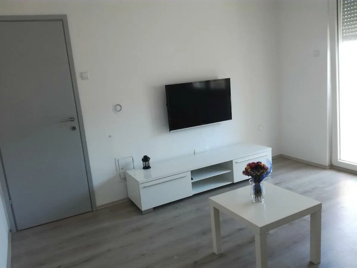 Apartman Niki Póla
