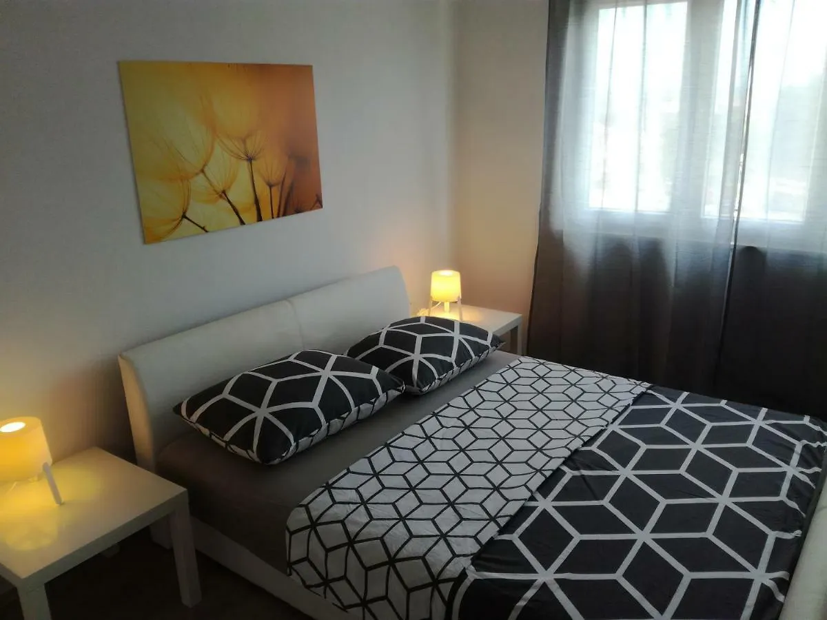 Apartman Niki Póla