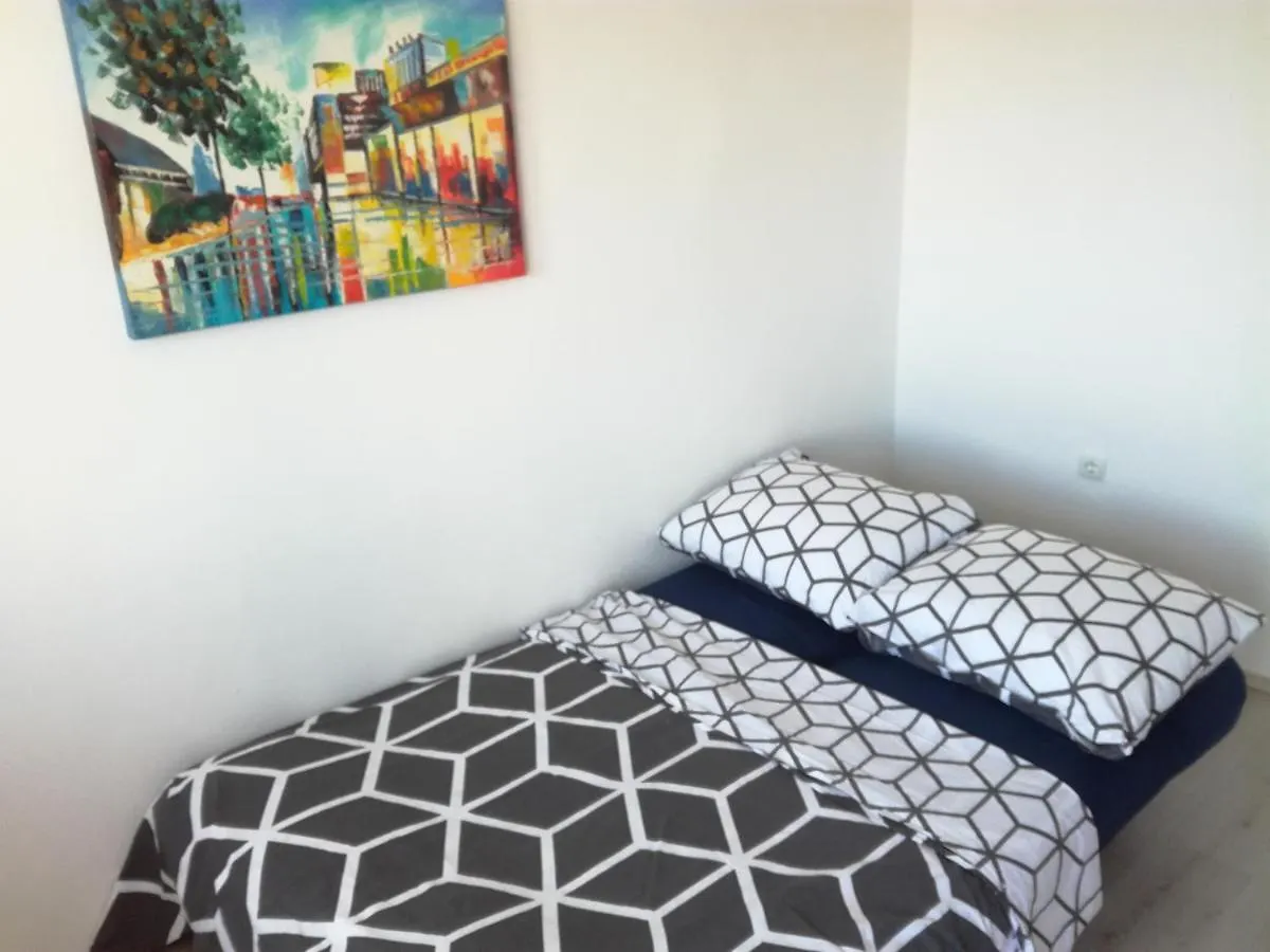Apartman Niki Póla 0*,
