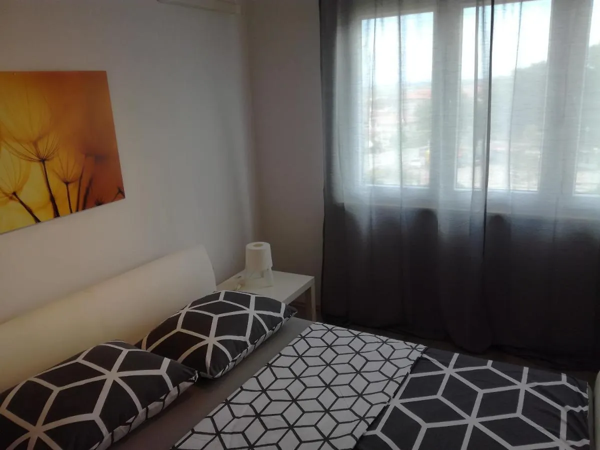 Apartman Niki Póla